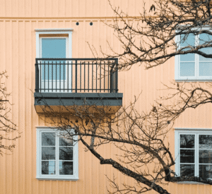 https://www.rackesbutiken.se/modernt-smidesracke/